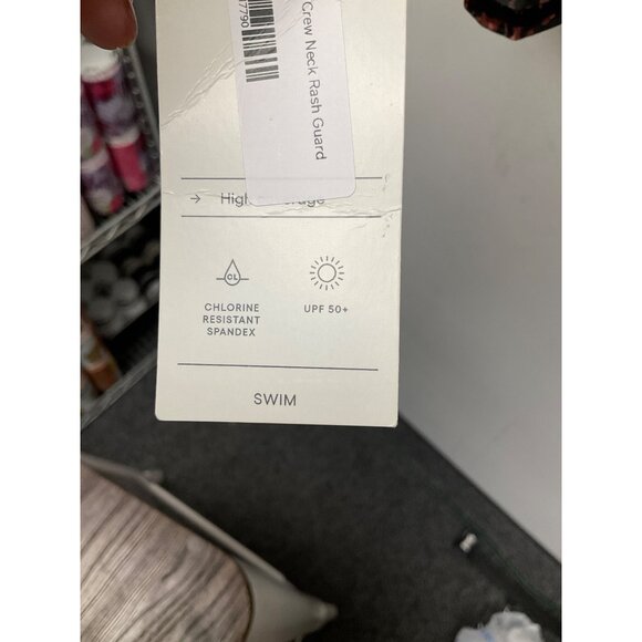 Womens Long-Sleeve Leopard Print Crew Neck Rash Guard Swim Top With UPF 50+ & Ch - Picture 5 of 6